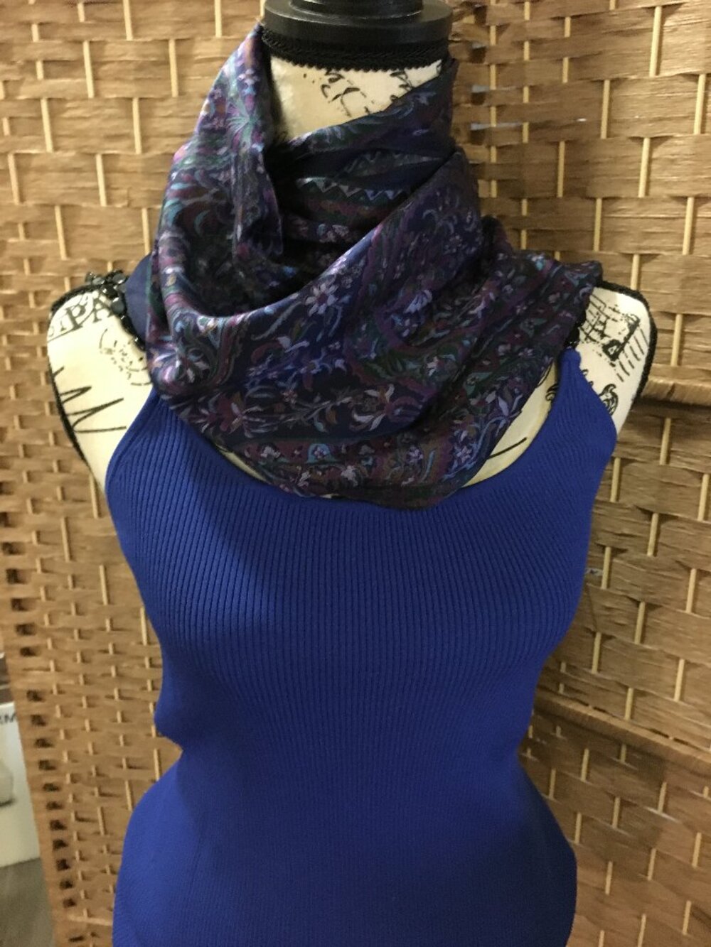 Electric blue chamise